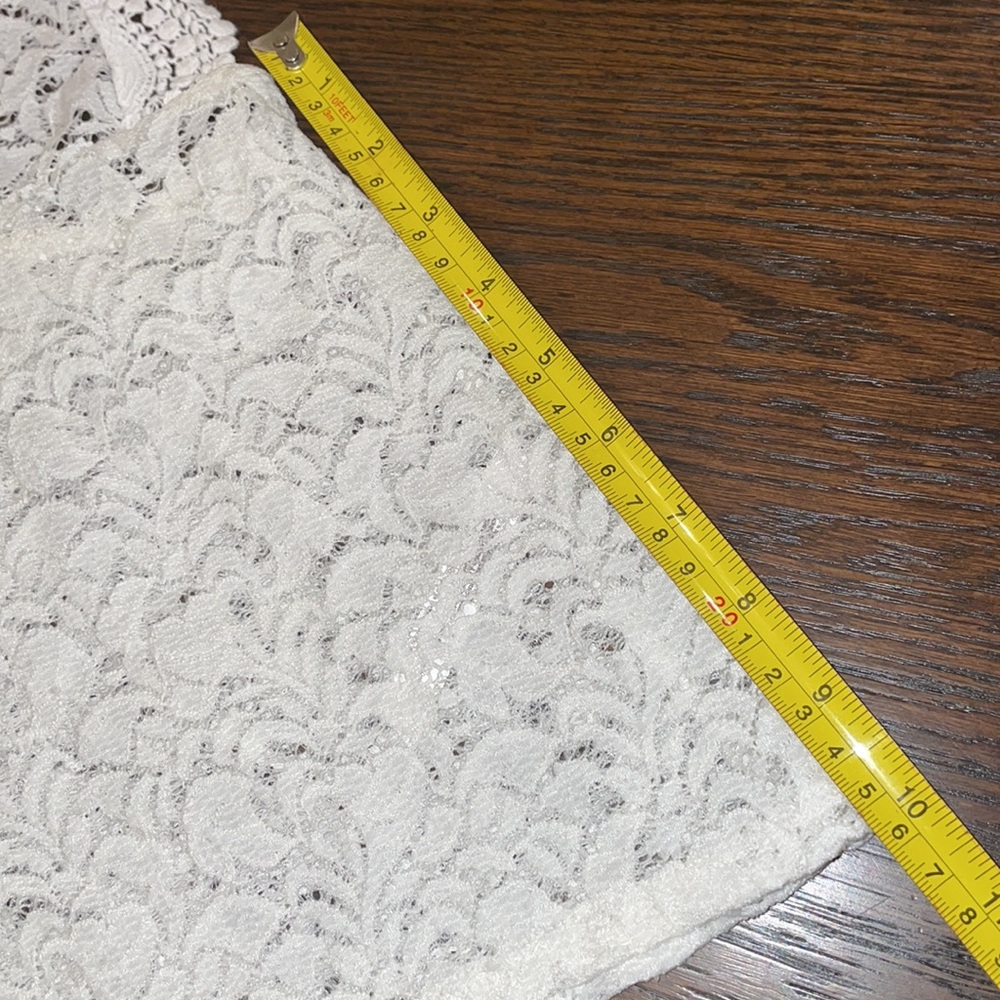 Free people intimately lace sleeveless racer back Small top NWOT - Picture 6 of 9